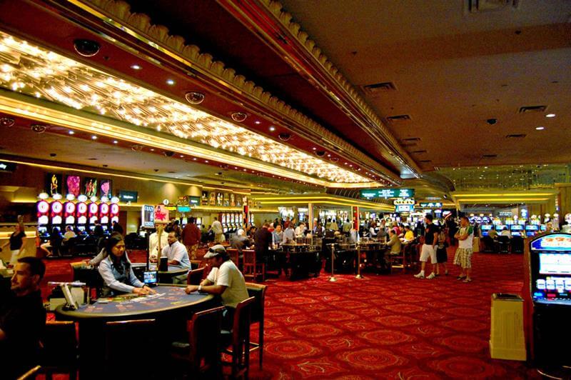 Closed MGM Resorts